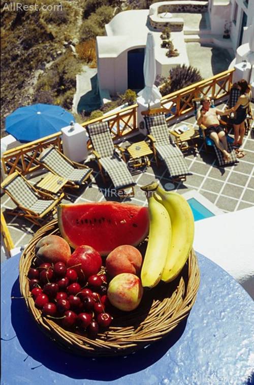 Oia Mare Villas 8